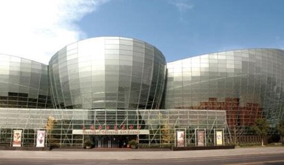 耀皮玻璃近期市場表現分析 批發貿易板塊承壓，五日跌幅4.34%